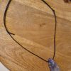 Ruwe amethist hanger met waxkoord - Afbeelding 2