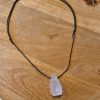 Ruwe bergkristal hanger met waxkoord - Afbeelding 2